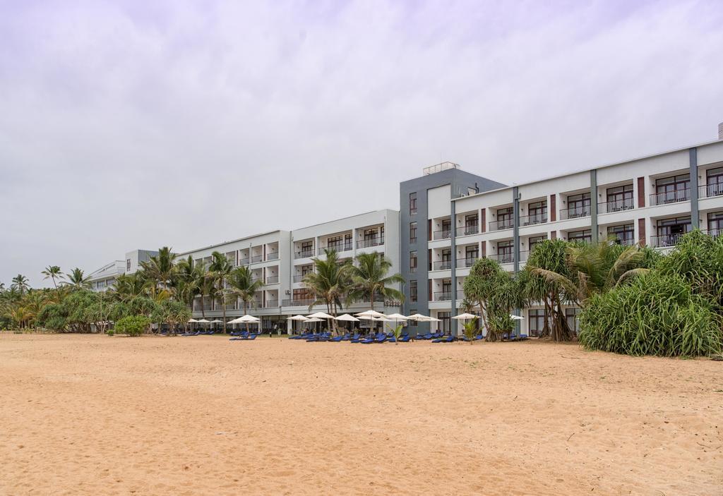Jie Jie Beach Hotel Wadduwa Exterior photo